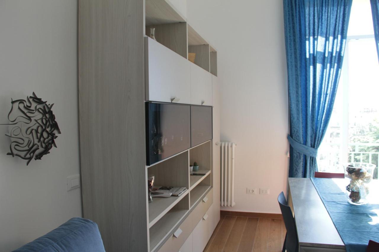 Italia Apartment Ortobotanic Garden Napels Buitenkant foto