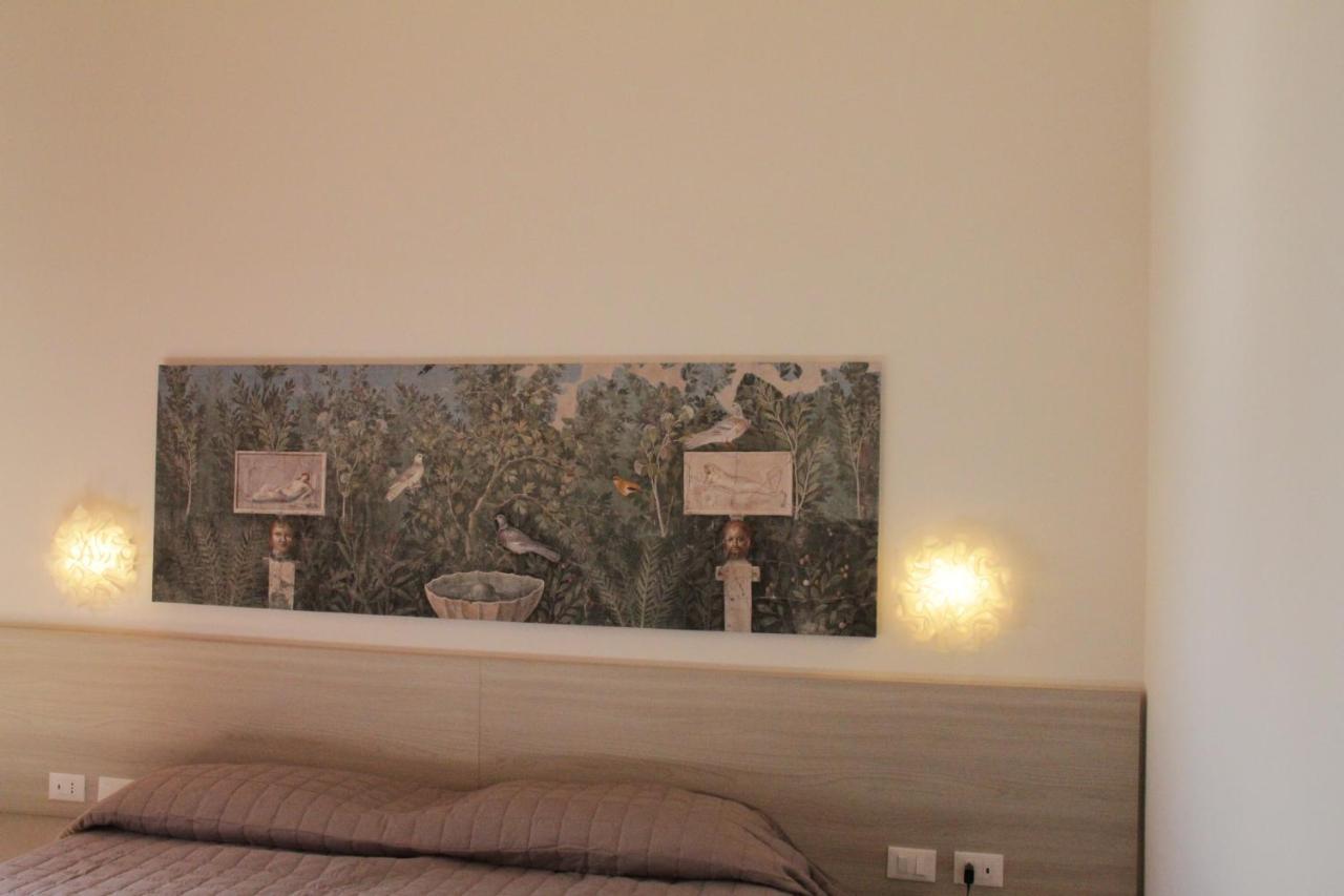 Italia Apartment Ortobotanic Garden Napels Buitenkant foto