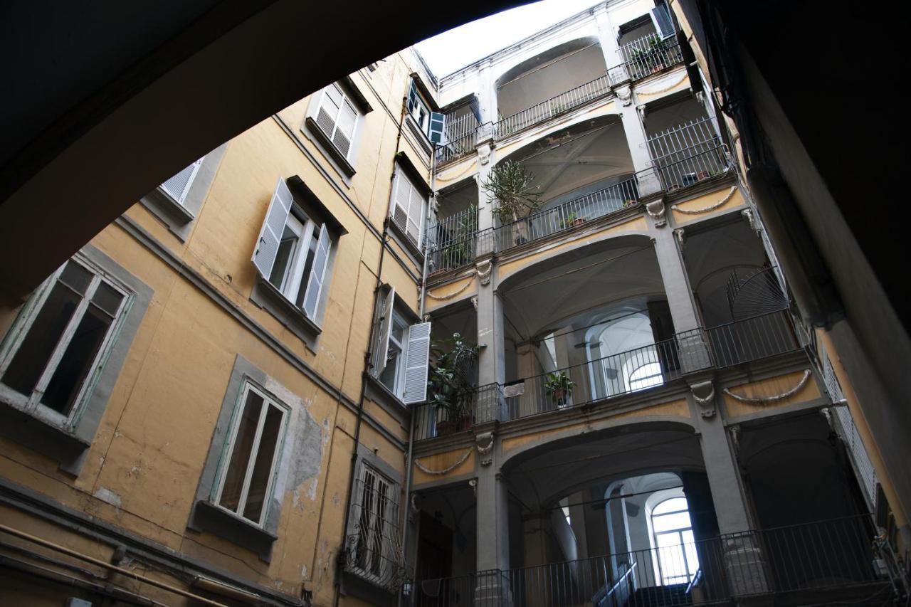 Italia Apartment Ortobotanic Garden Napels Buitenkant foto