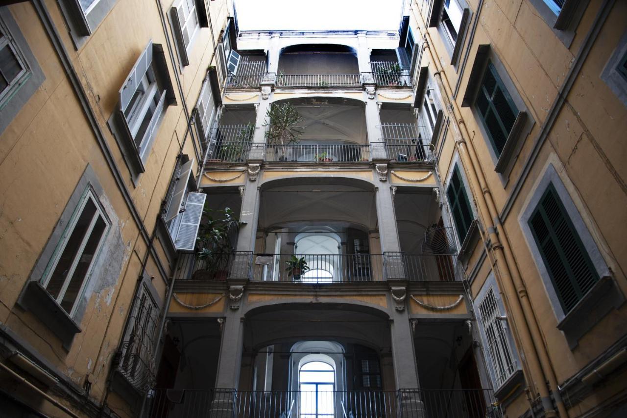 Italia Apartment Ortobotanic Garden Napels Buitenkant foto